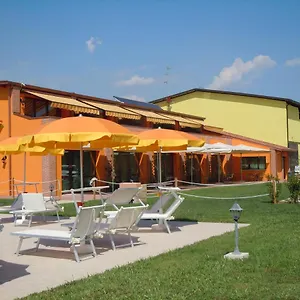  Alloggio per agriturismo Aver